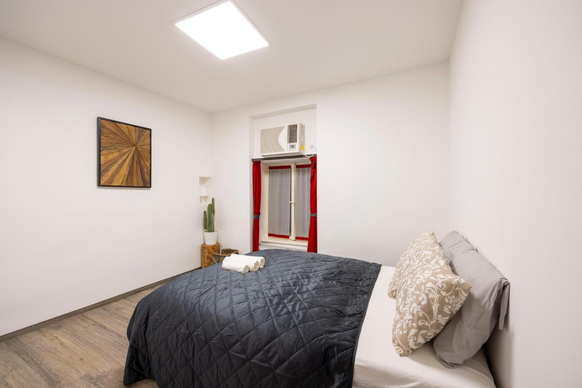 Deluxe Central Elizabeth Residence W/ 4Bedrm, 2Bathrm, 1Lvngrm Budapest Esterno foto
