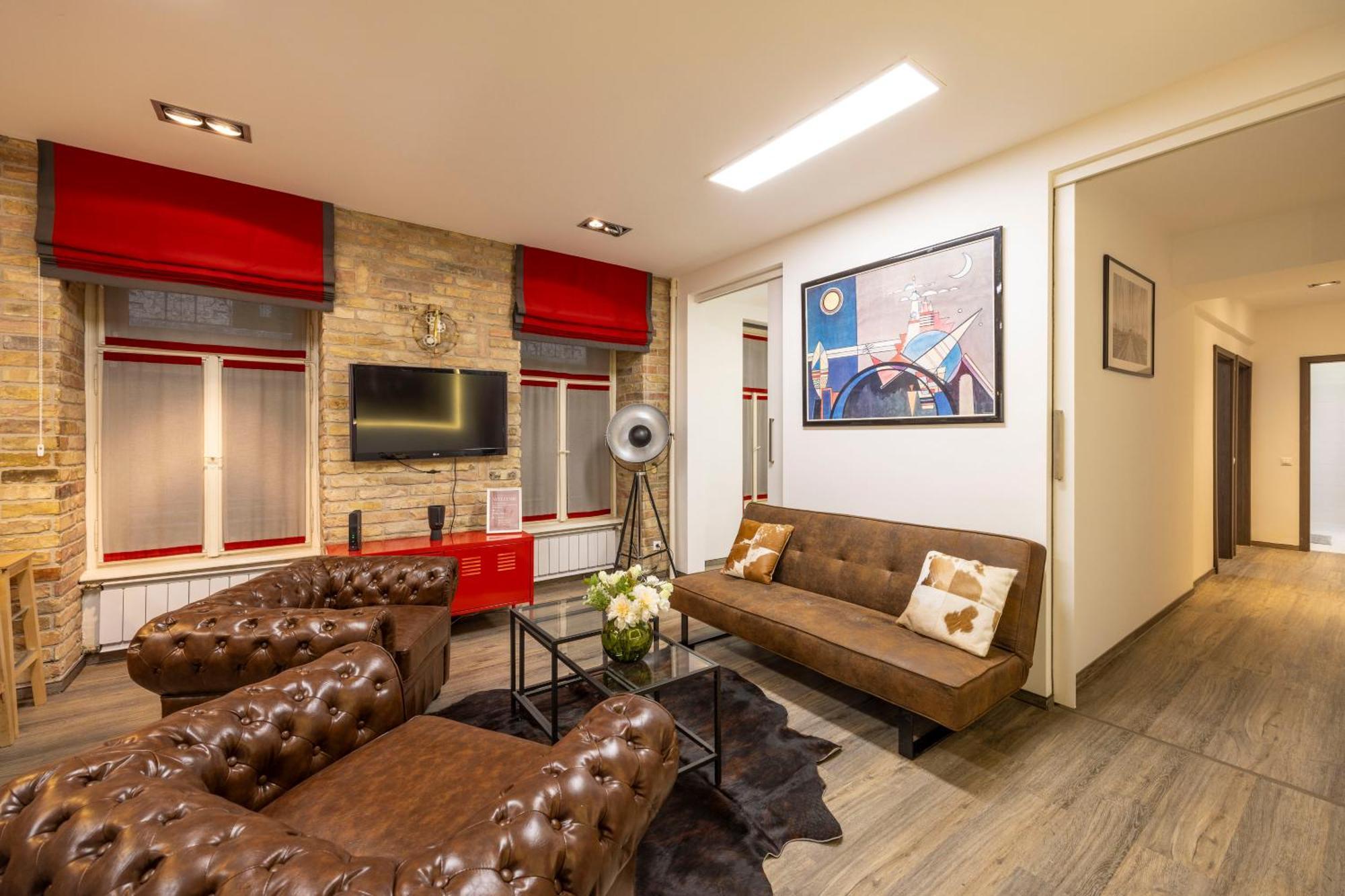 Deluxe Central Elizabeth Residence W/ 4Bedrm, 2Bathrm, 1Lvngrm Budapest Esterno foto
